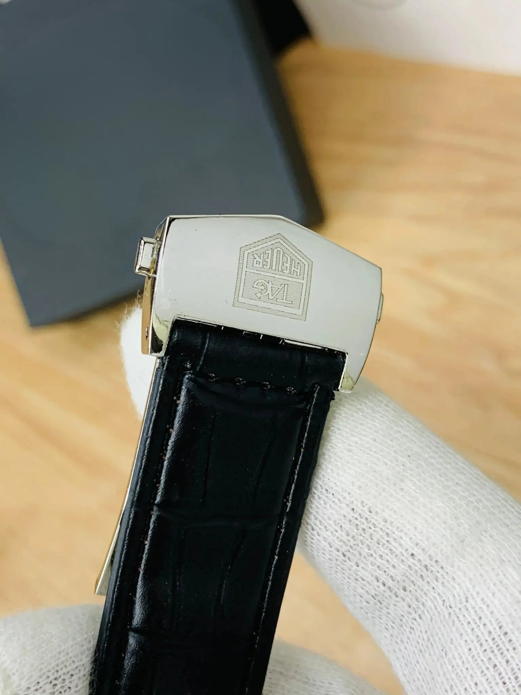 BLACK TAG MODEL - QUARTZ ZS BRAND